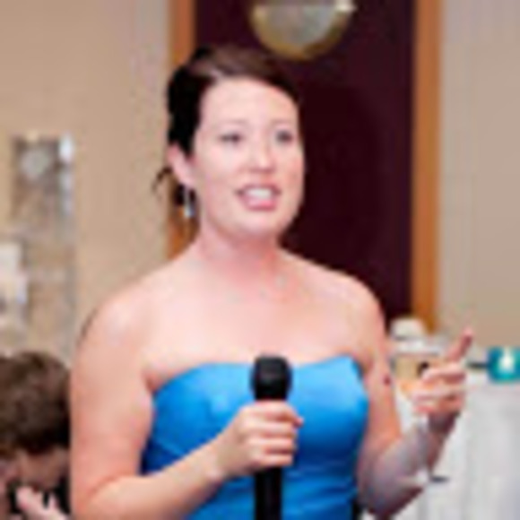 Profile Picture of Catherine Olson (@cato906) on Poshmark