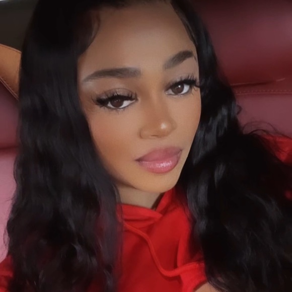 Profile Picture of Skylar Taylor (@babybop688) on Poshmark