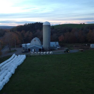 Profile Picture of Derek MacNeil (@macneil_derek) on Twitter