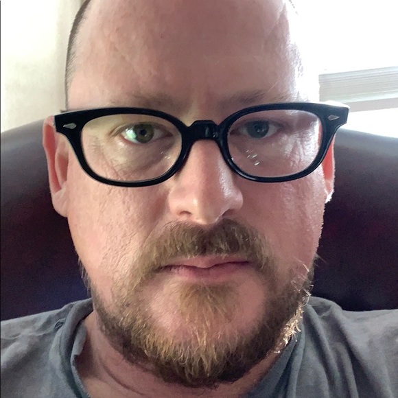 Profile Picture of Daniel Mckeever (@wellby) on Poshmark