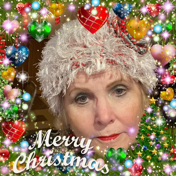 Profile Picture of Bonita Wickline (@bmwmema) on Poshmark