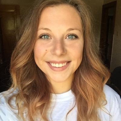 Profile Picture of Paige Erickson (@ple_19) on Twitter