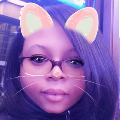 Profile Picture of Stacy Hoyt (@sweetstuff1015) on Twitter