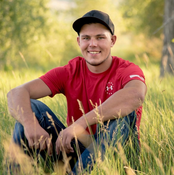 Profile Picture of Carsten Werbelow (@cwwerbe) on Poshmark