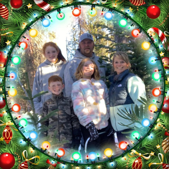 Profile Picture of Cassie Owsley (@cass54) on Poshmark