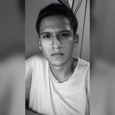 Profile Picture of Kevin Robles (@kevinrobles0) on Twitter