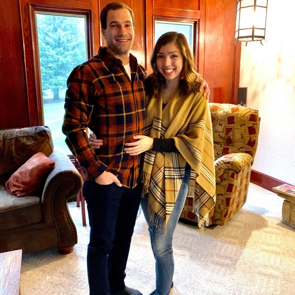 Profile Picture of Julia Faulise (@jfaulise) on Poshmark