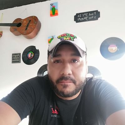 Profile Picture of Victor Hugo Polanco (@huten1SV) on Twitter