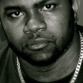 Profile Picture of James Stringfellow (@JStheIndustryDJ) on Twitter