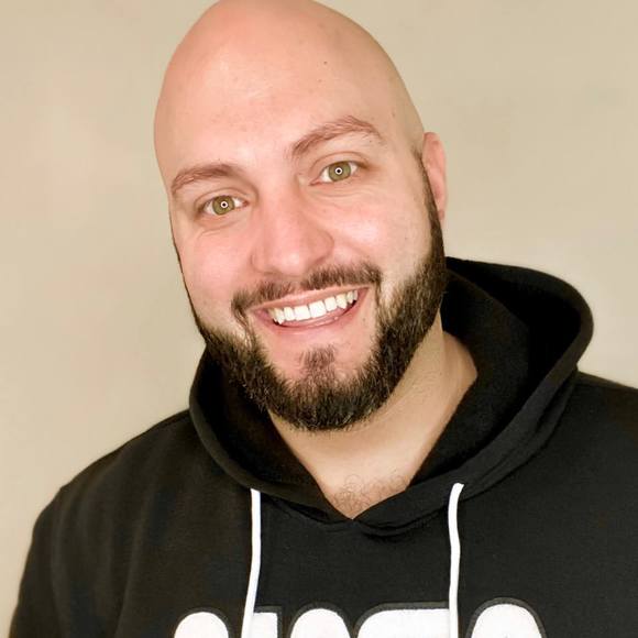 Profile Picture of Carlos Prieskorn (@fitcoachcarlos) on Poshmark