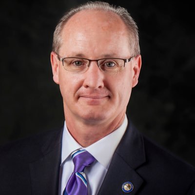 Profile Picture of Bill Beagle (@Bill_Beagle) on Twitter