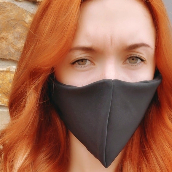 Profile Picture of Lynise Miskimen (@lynise17) on Poshmark