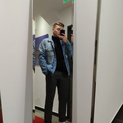 Profile Picture of Aaron Schön (@SchonAaron) on Twitter