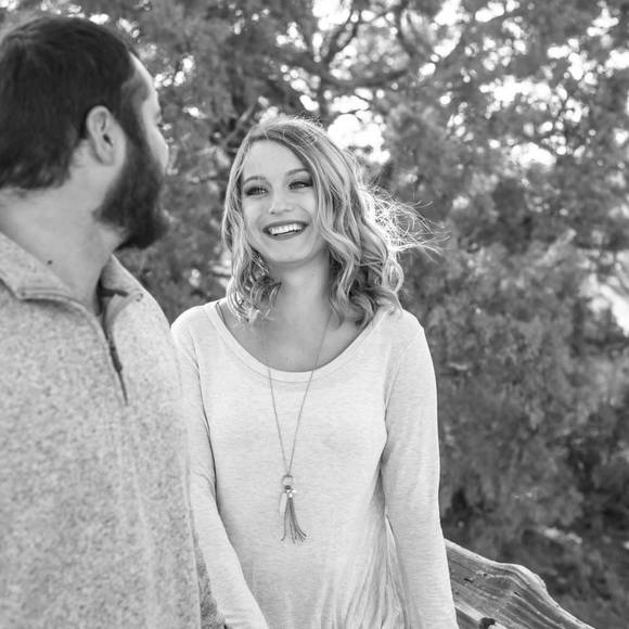 Profile Picture of Ceaira Standish (@ceairastandish) on Poshmark