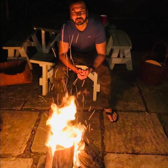 Profile Picture of Darshan Shah (@krazzycool12) on Poshmark