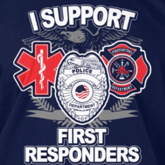 Profile Picture of Chris Schiavo (@flyboycs) on Poshmark