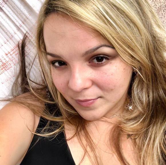 Profile Picture of Bianca Siqueira (@biankacristina) on Poshmark