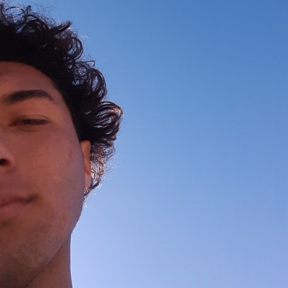 Profile Picture of David Baruch iii (@dbaruch2) on Poshmark