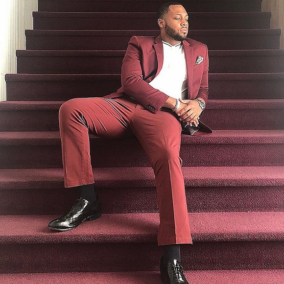 Profile Picture of Austin Dobynes (@bamaboyaustind) on Poshmark