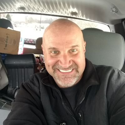 Profile Picture of Dan McCurdy (@DanMcCurdy1) on Twitter