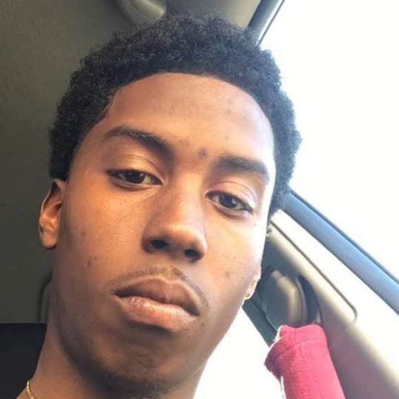 Profile Picture of Andrew Griggs (@griggs1993) on Poshmark