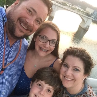 Profile Picture of Ken Lowden (@underpar69) on Twitter