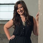 Profile Picture of Liz Franklin (@designedby_liz) on Instagram