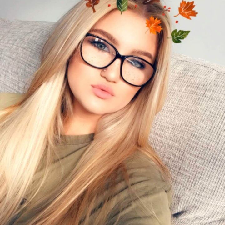 Profile Picture of Kerry Starbuck (@kerry_starbuck) on Tiktok