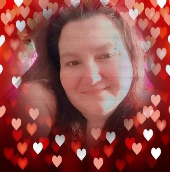 Profile Picture of Mary Labuzan (@labuzan238) on Poshmark