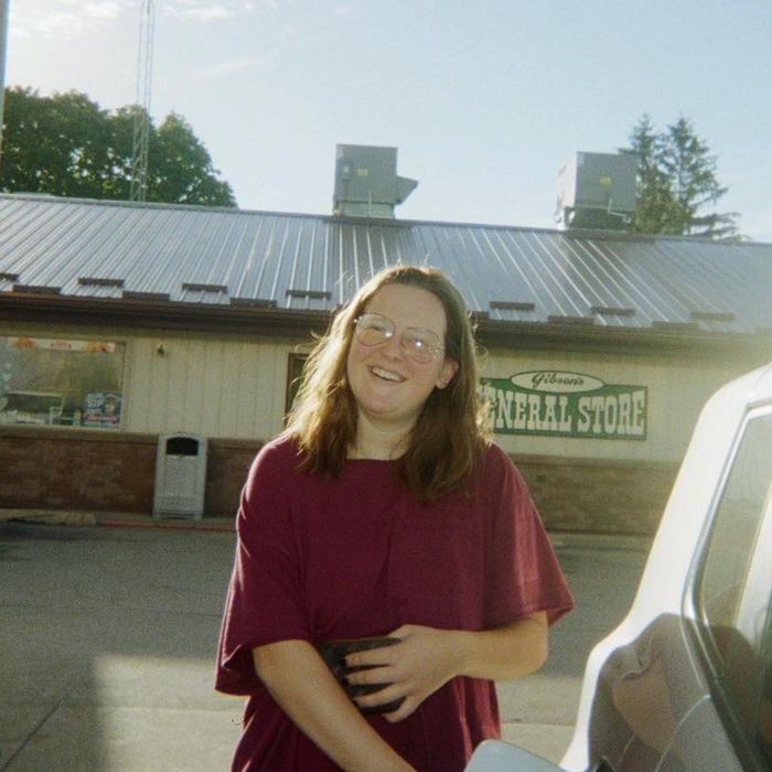 Profile Picture of Laurel (@laurelwade) on Tiktok