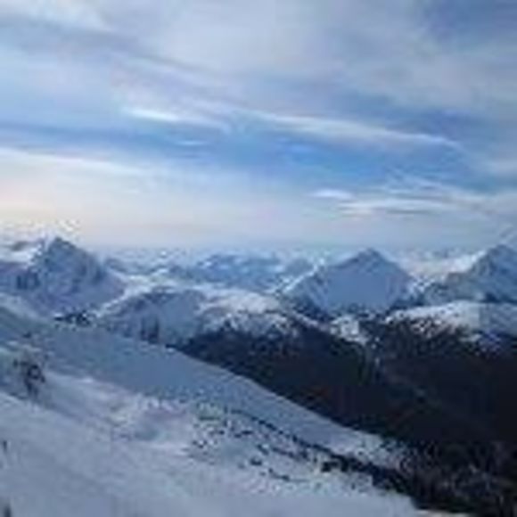 Profile Picture of Eric Lau (@erichlau) on Poshmark