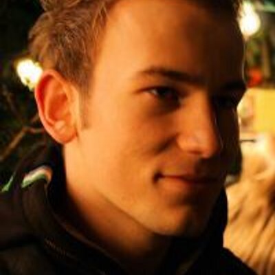 Profile Picture of Robert Weitzel (@MrRed88) on Twitter
