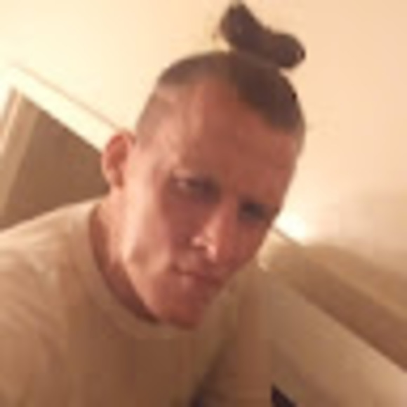 Profile Picture of Matthew Pedigo (@matthew_pedigo) on Poshmark