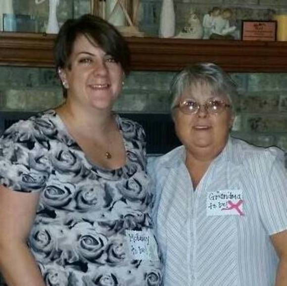 Profile Picture of Alice Dowler (@adowler1985) on Poshmark