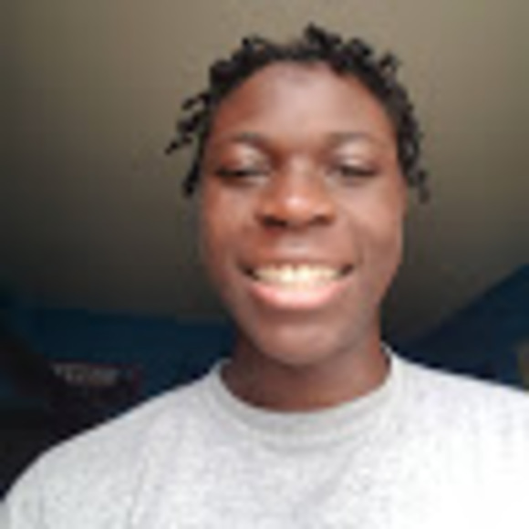 Profile Picture of Joel Molloy (@joelmolloy52) on Poshmark