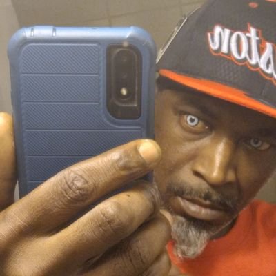 Profile Picture of Mr. Biggs (Mann Scott) (@Thisismannswor1) on Twitter