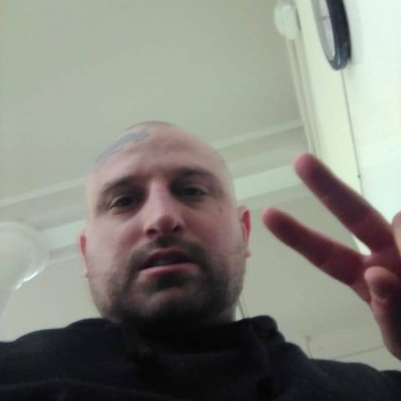 Profile Picture of Joseph Monge (@joseph_monge) on Poshmark