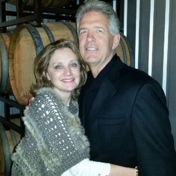 Profile Picture of Lee ann Colbert (@latcolbert) on Poshmark