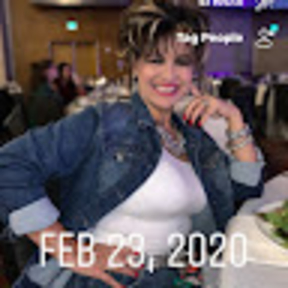 Augustina Martinez - Poshmark Profile Picture of Augustina Martinez (@augustinamar273) on Poshmark