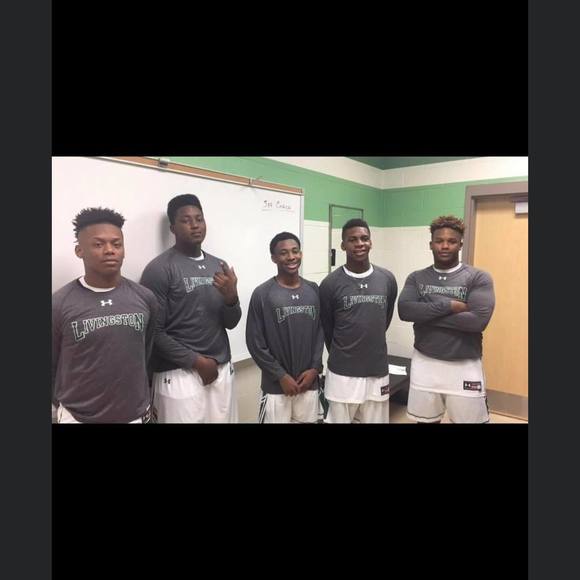 Profile Picture of Jd Green (@jd_green) on Poshmark