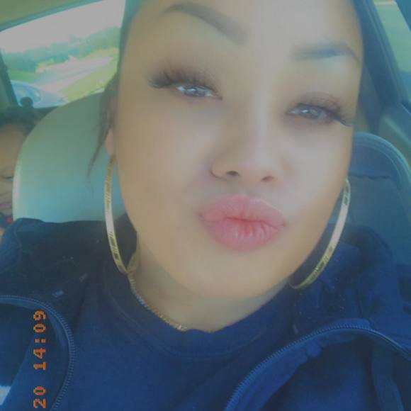 Teckla Rose - Poshmark Profile Picture of Teckla Rose (@tecklarose10726) on Poshmark