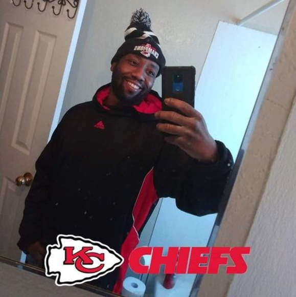 Profile Picture of Shawn Whitley (@shawnwhitley) on Poshmark