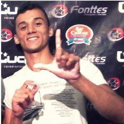 Profile Picture of Daniel Alves (@fmtricolor99) on Twitter