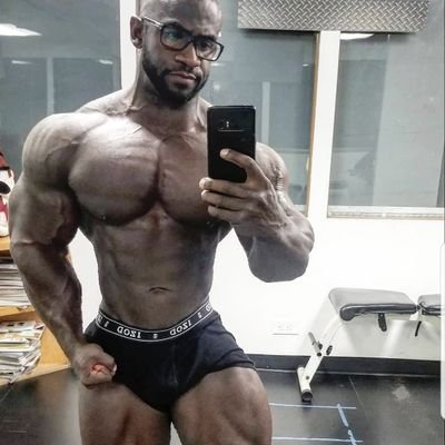 Profile Picture of Darnell Jones (@kingdomfitness) on Twitter