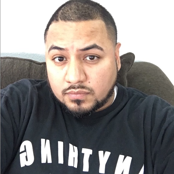 Profile Picture of Julio Pichardo (@djjmix) on Poshmark