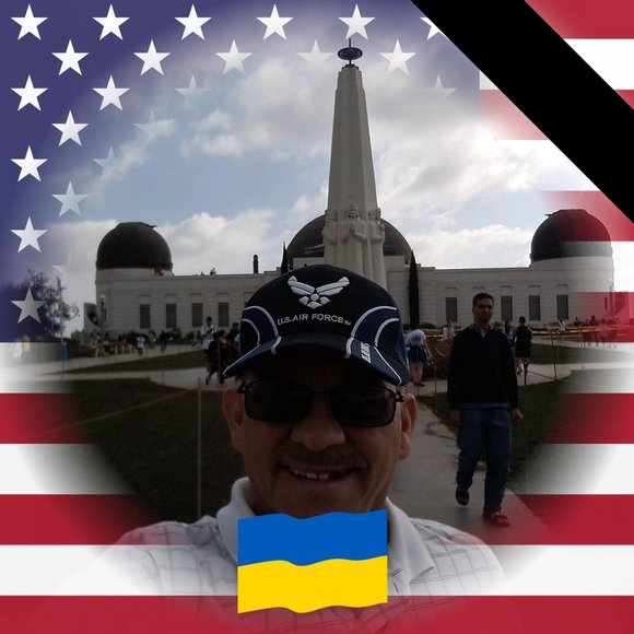 Profile Picture of Peter Lopez (@peterlopez365) on Poshmark