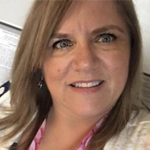 Profile Picture of Erika Callahan (@rikye1) on Poshmark