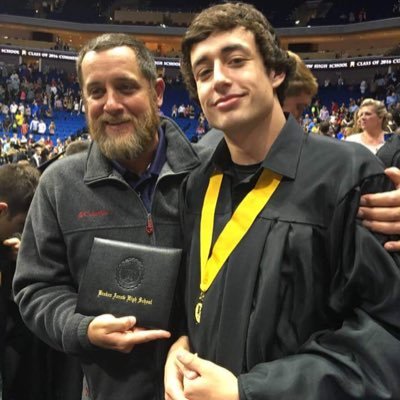 Profile Picture of Craig Knutson (@cmknutson_5) on Twitter