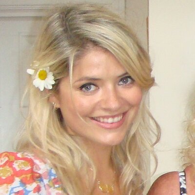 Profile Picture of Holly Willoughby (@HollyLTucker) on Twitter