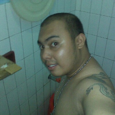 Profile Picture of Michael Ndut (@mike_luise) on Twitter